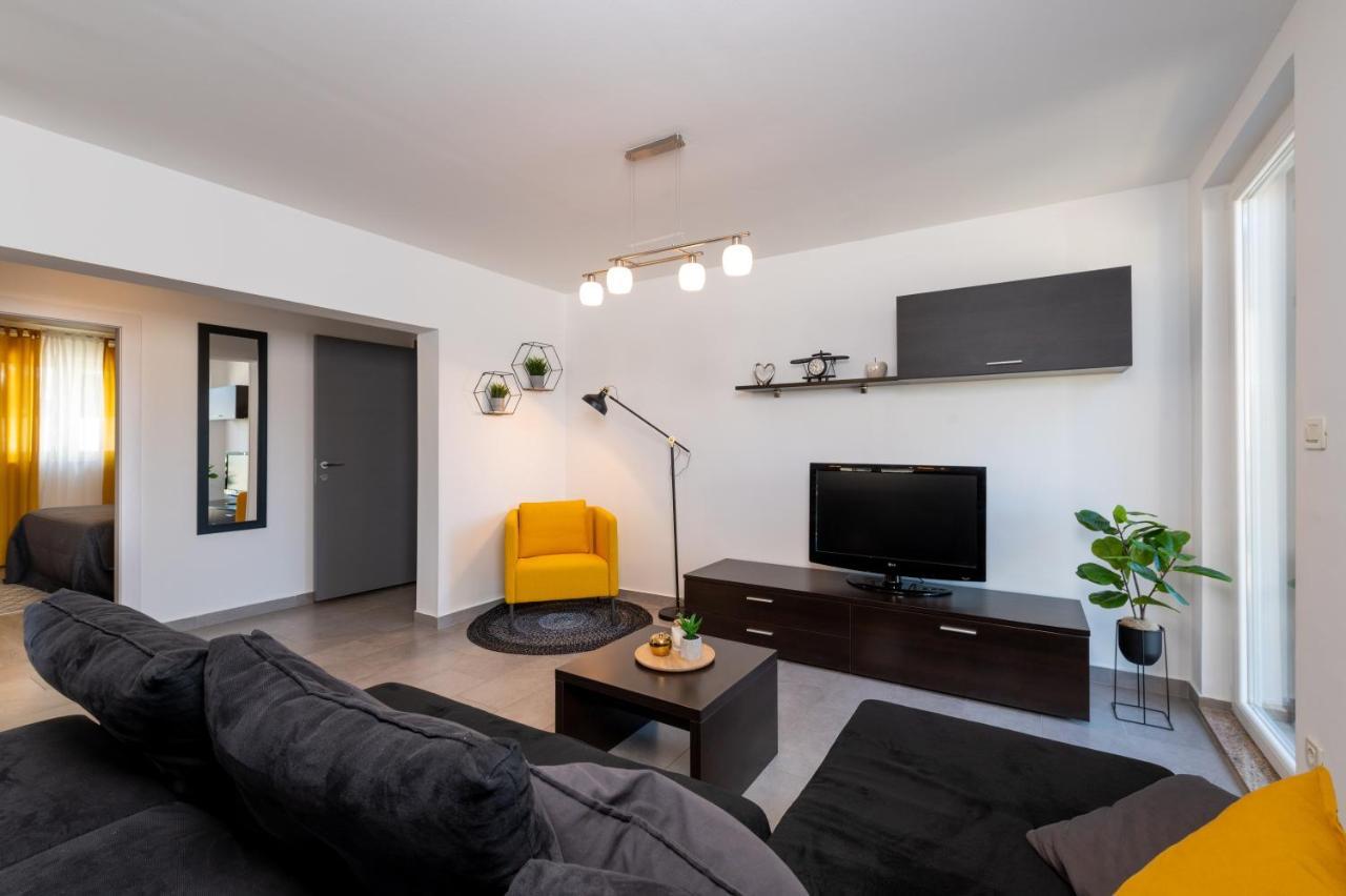 D&A Superior Apartman Rabac Eksteriør billede